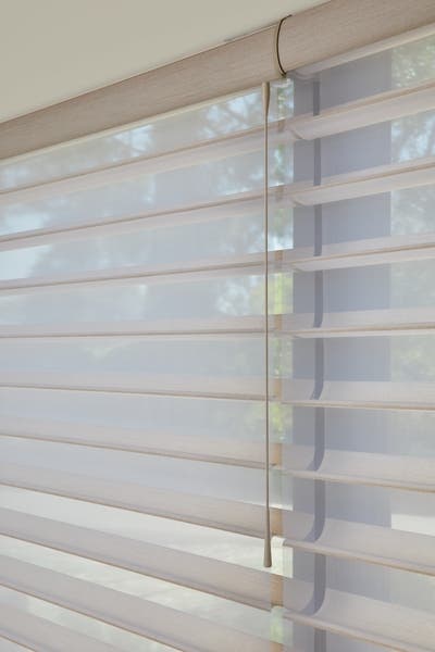 The Retractable Cord System shangri